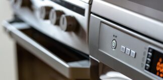 Ile kabli do włącznika?