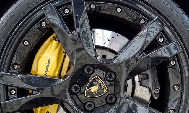 Jak samemu odpowietrzyć hamulce z ABS?