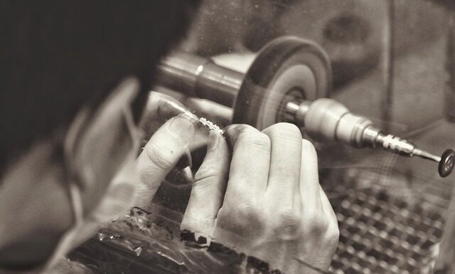 Co zrobić przed polerowaniem lakieru?