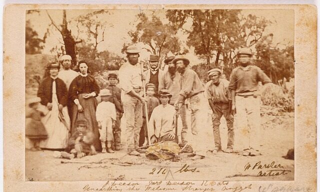 Co jest większe s Cross czy Vitara?