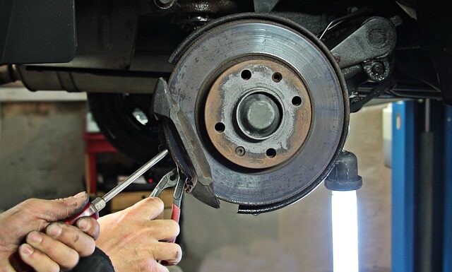 Co się wymienia w hamulcach bębnowych?