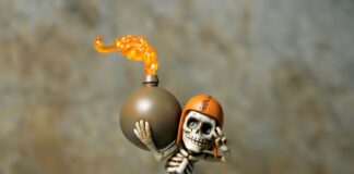 Na którym przewodzie wyłącznik?